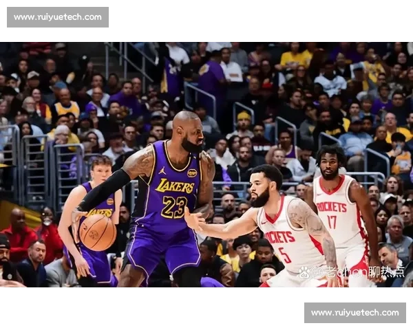 湖人热火强强对话詹眉领衔迈阿密鏖战洛城夜季后赛级别攻防博弈