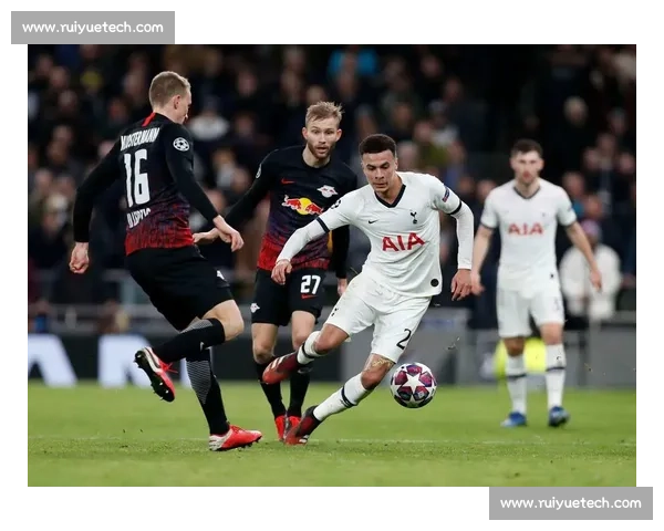 卡拉巴赫vs莫尔德欧战焦点对决球队状态与战术博弈解析