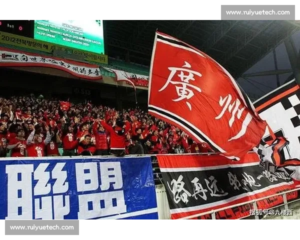 恒大迎战贵州强强对话揭示中超格局走向与赛季悬念全面升温之战 恒大迎战贵州强强对话揭示中超格局走向与赛季悬念全面升温之战